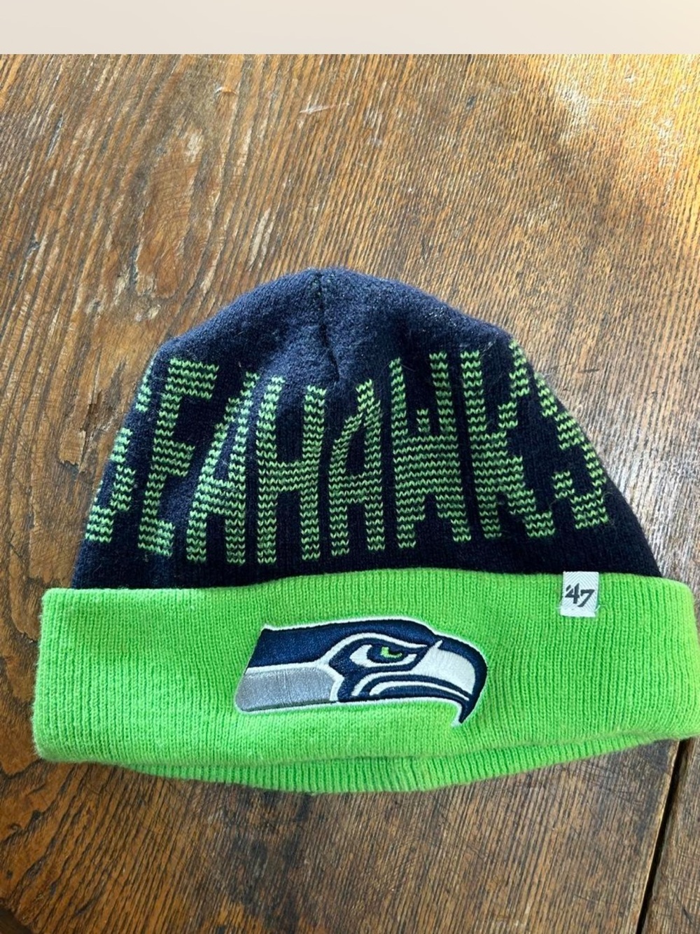 47 Seattle Seahawks Cuffed Beanie - Navy & Neon Green